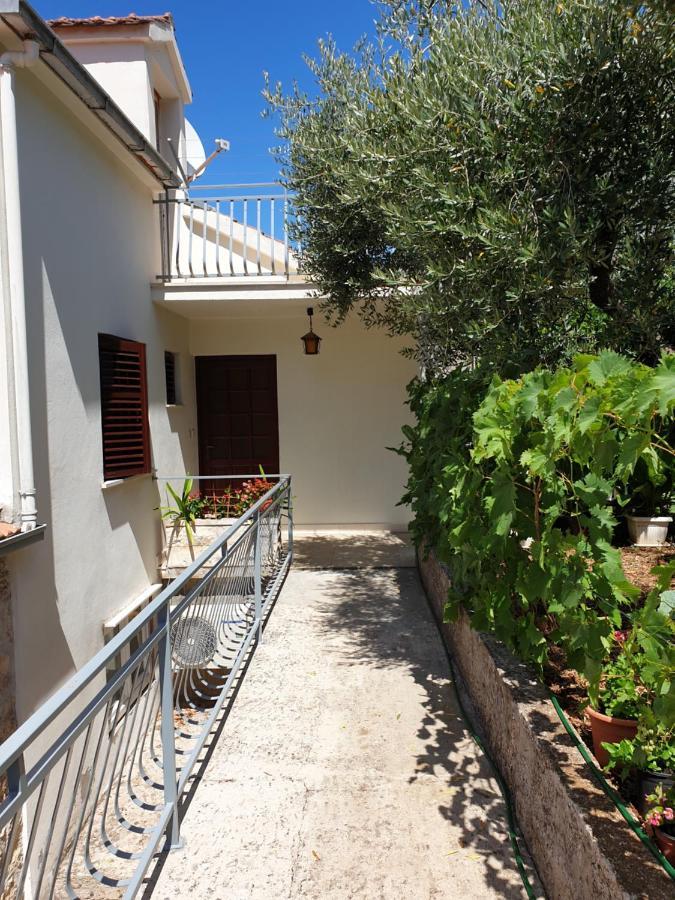 Apartments Blue Sky Korcula Town Exterior photo